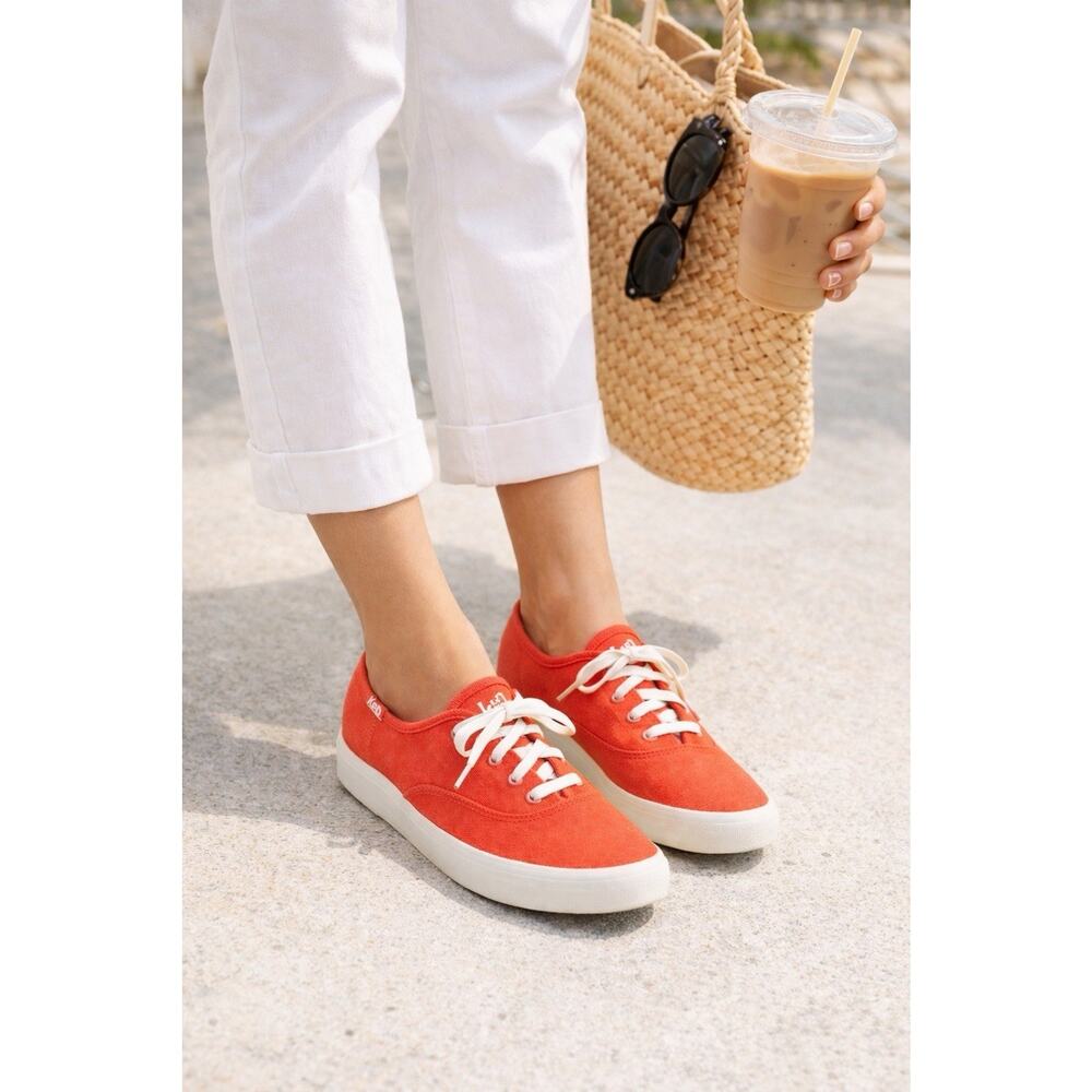 Keds Coral Red Canvas Sneakers Lace Up Casual Shoes Women 7.5 NWT Comfort Summer